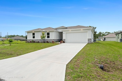 4-web-or-mls-231 Sarah Rd-4