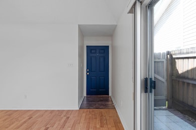 1721 Colonial Ct, Fort Walton Beach, FL 32547 - photo 3