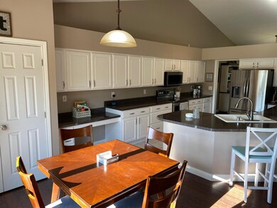 6437 Norfolk Ct, Liberty Township, OH 45044 - photo 4