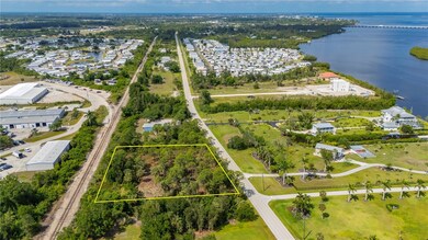 4685 Riverside Dr, Punta Gorda, FL 33982 - photo 5