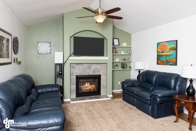 Living Room 3R7A7092-FULL