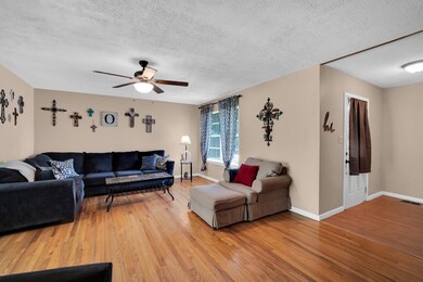 804 N Douglas Ave, Cleburne, TX 76033 - photo 7