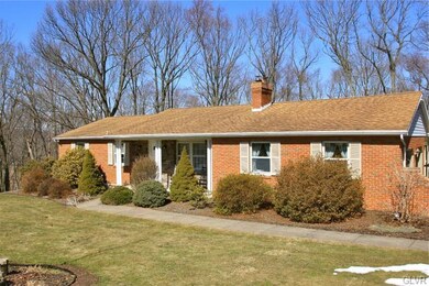 8483 Dogwood Dr, Coopersburg, PA 18036 - photo 7