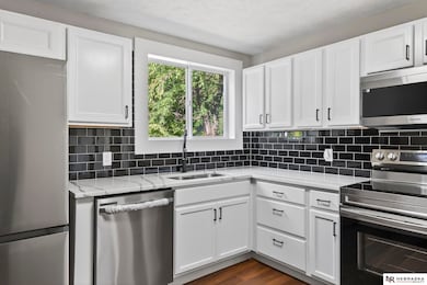 4612 N 36th St, Omaha, NE 68111 - photo 4