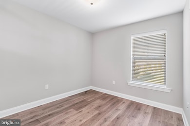 334 Walnut St, Collegeville, PA 19426 - photo 3