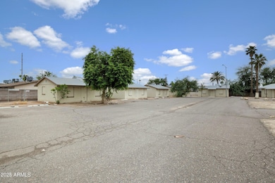 1815 W Sahuaro Dr, Phoenix, AZ 85029 - photo 3