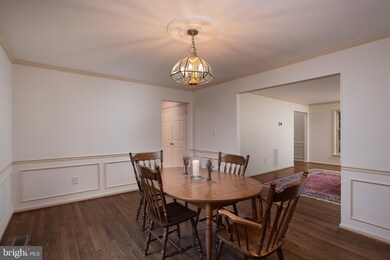 5208 Durham Rd E, Columbia, MD 21044 - photo 4