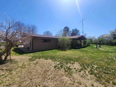 845 W 7th Ave, Red Cloud, NE 68970 - photo 6