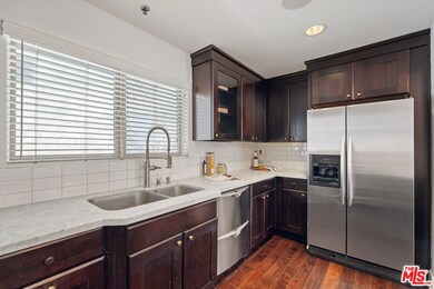 108 S Wetherly Dr unit 3, Los Angeles, CA 90048 - photo 6