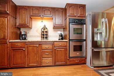 8218 Seven Pines Ln, Waldorf, MD 20603 - photo 6
