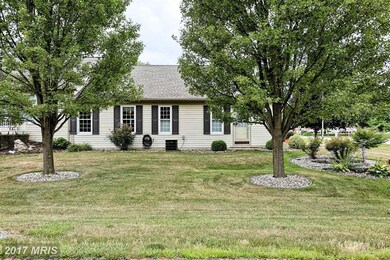 407 Deborah Ct, Chambersburg, PA 17201 - photo 4