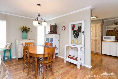 The dining area is spacious!