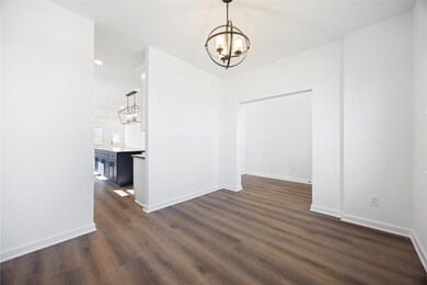 8326 Amethyst Valley Ln, Angleton, TX 77515 - photo 5