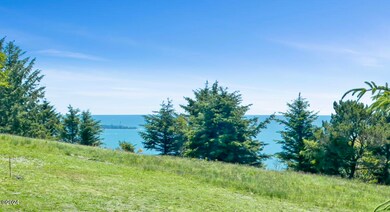90 Cape Foulweather Ln, Otter Rock, OR 97369 - photo 2