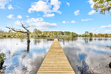 259 W Rock Creek Rd, New Bern, NC 28562 - photo 2