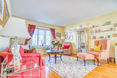 168 New Dorp Plaza S, Staten Island, NY 10306 - photo 4