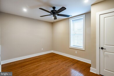 21 Gay St unit 202, Phoenixville, PA 19460 - photo 6
