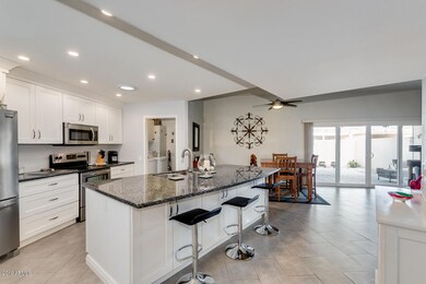 17272 N 105th Ave, Sun City, AZ 85373 - photo 4