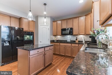 22 Lamplighter Ln, Stafford, VA 22554 - photo 2