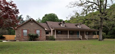 1307 Grandview Dr, Crestview, FL 32539 - photo 2