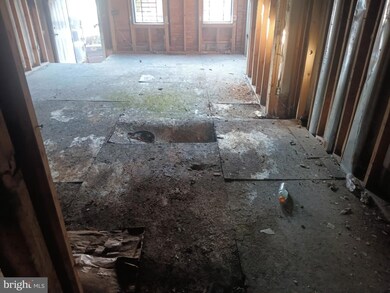 917 N Gilmor St, Baltimore, MD 21217 - photo 5