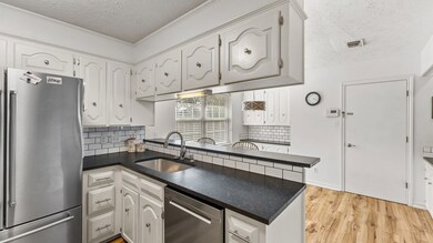 35 Lanshire Dr, Texarkana, TX 75503 - photo 5