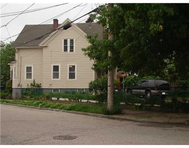 42 Algonquin St, Providence, RI 02907 - photo 2