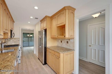 17 Mainsail Square, Freehold, NJ 07728 - photo 7