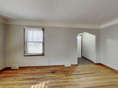 5606 Bryant Ave N, Minneapolis, MN 55430 - photo 3