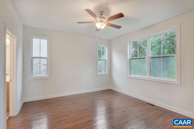 1533 Barnett St, Charlottesville, VA 22901 - photo 3