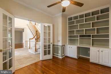 8515 Troutman Ct, Manassas, VA 20110 - photo 5