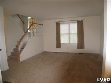 808 Walnut St, Emmaus, PA 18049 - photo 3