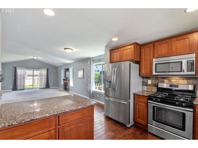 623 June Dr, Molalla, OR 97038 - photo 7