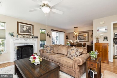 19938 Gateshead Cir, Germantown, MD 20876 - photo 3