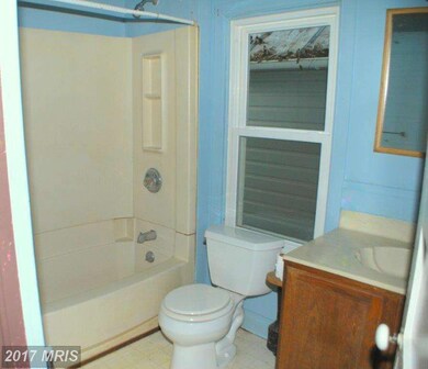 52 Main St, Walkersville, MD 21793 - photo 6