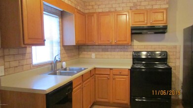 2204 Barlad Dr, Jacksonville, FL 32210 - photo 5