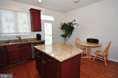 42603 Pine Forest Dr, Chantilly, VA 20152 - photo 6