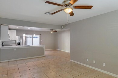 06_3410_E_Capri_Ave__06_mls