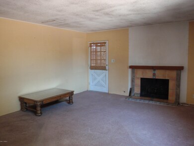 Living room with fireplace
