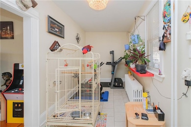 142 Dehart Ave, Staten Island, NY 10303 - photo 4