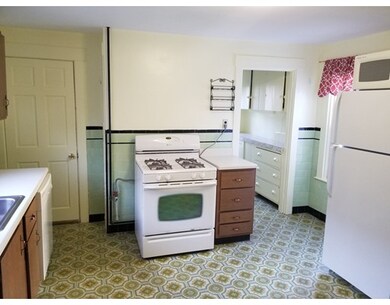 53 Concord Ave unit 2, Somerville, MA 02143 - photo 6