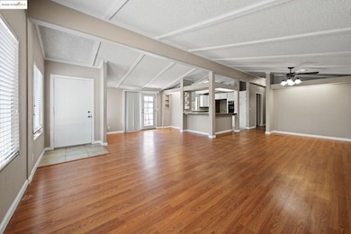 19690 N Highway 99 unit 162, Acampo, CA 95220 - photo 6