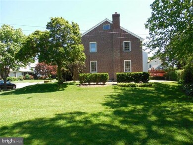 319 Lenox Rd, Havertown, PA 19083 - photo 5