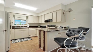 Kitchen (1)