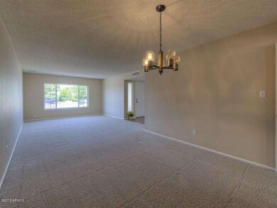 002_Living ~ Dining Room