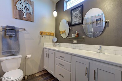 Master En-Suite