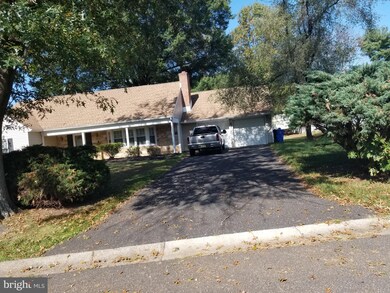 11 Chalford Ln, Willingboro, NJ 08046 - photo 2