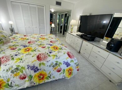 4020 W Palm Aire Dr unit 410, Pompano Beach, FL 33069 - photo 6