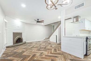 1108 E North Ln unit 3, Phoenix, AZ 85020 - photo 5