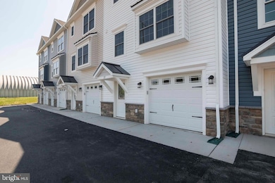 45 W Duck St, Front Royal, VA 22630 - photo 5